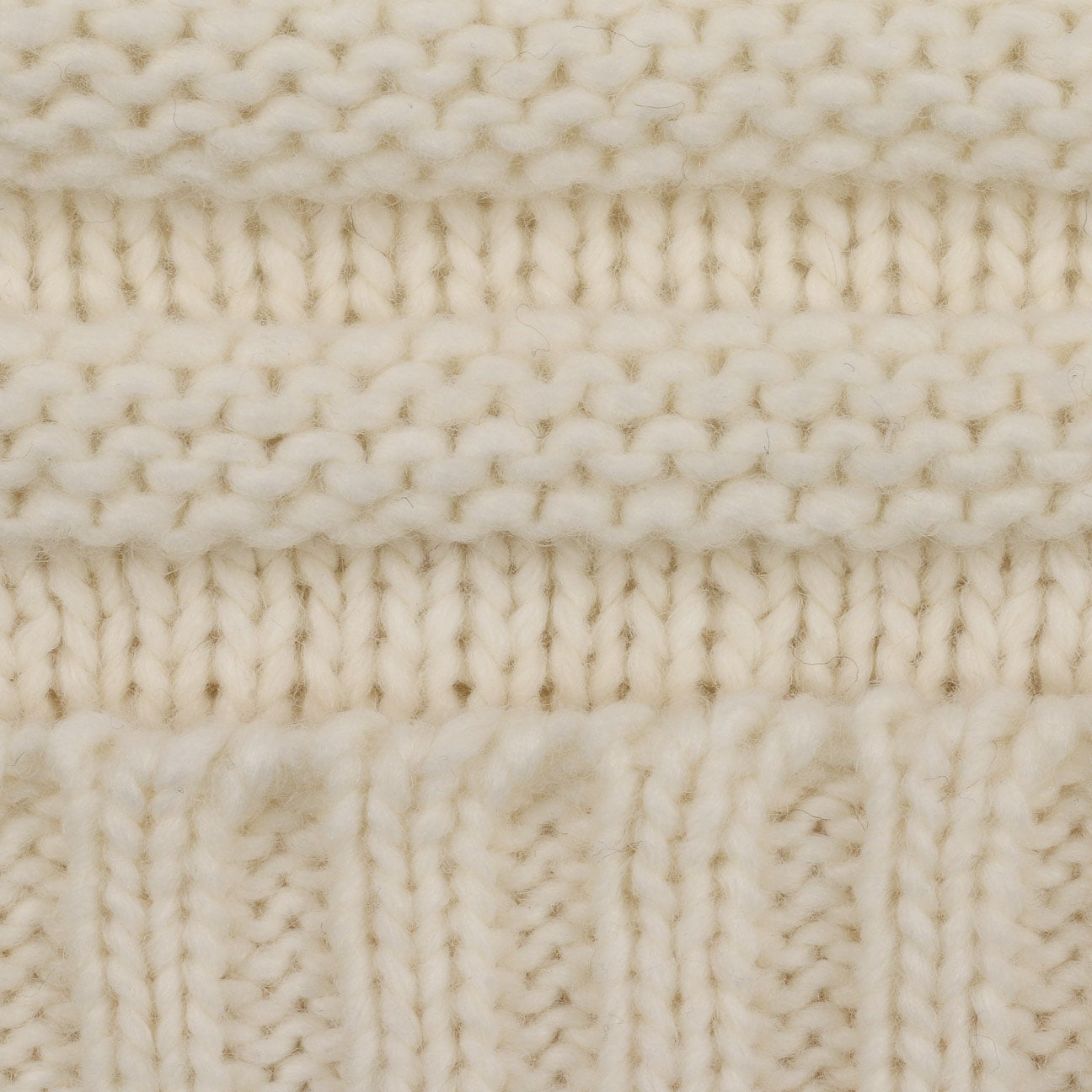 Jil Oversize Bobble Hat - JJ Hat Center ®