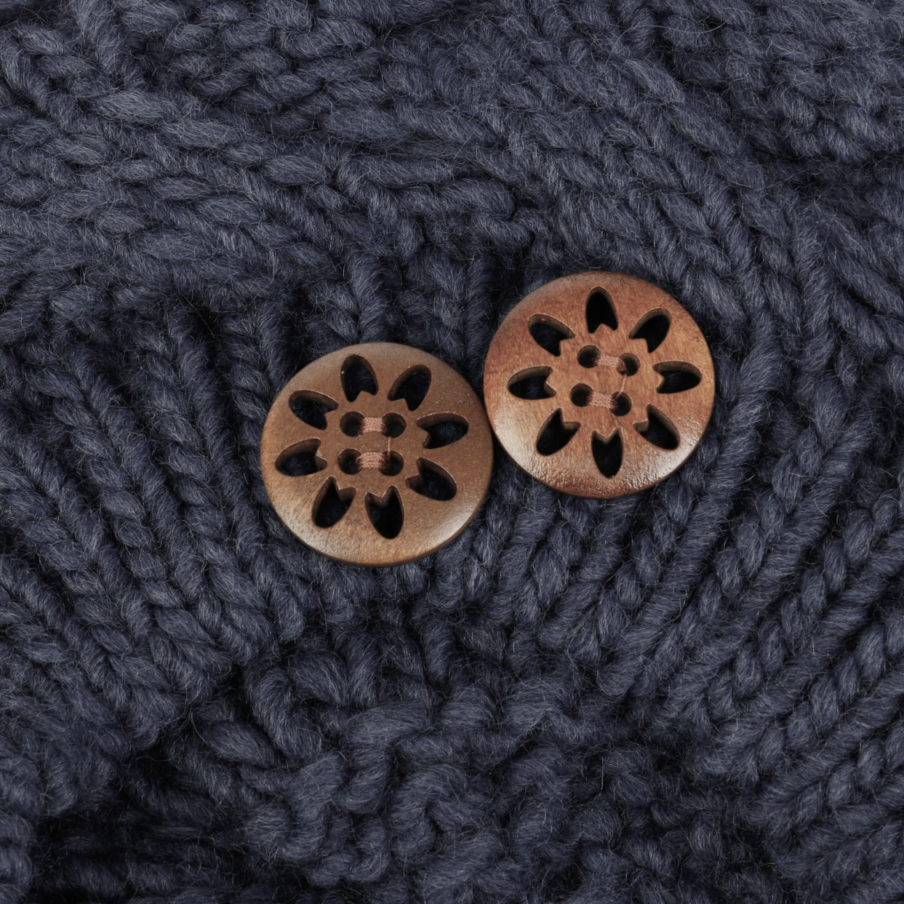 Jil Knit Beret with Buttons - JJ Hat Center ®